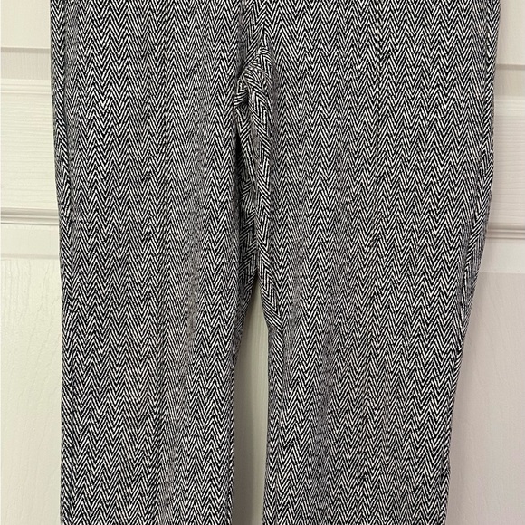 Liverpool Women's Herringbone Stretch Pants - Picture 2 of 6
